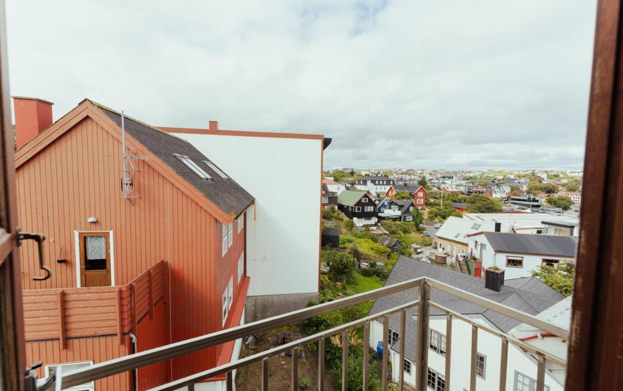 Penthouse / 4 Bedroom / Downtown / Harbour View Torshavn Bagian luar foto
